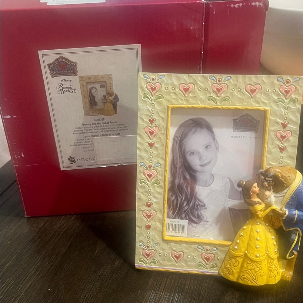 Disney Jim Shore Enesco Beauty and the Beast Frame
